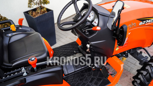 «Трактор Kubota | Кубота B2741S 9+3 (Kubota India) STD agri 7.00-12 / 8.3-20 (с ПСМ)» - фото 26