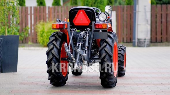 «Трактор Kubota | Кубота B2441 9+3 (Kubota India) STD agri 7.00-12 / 8.3-20 (с ПСМ)» - фото 7